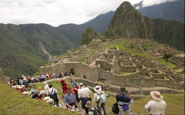La problemática de la sobrecarga en Machu Picchu